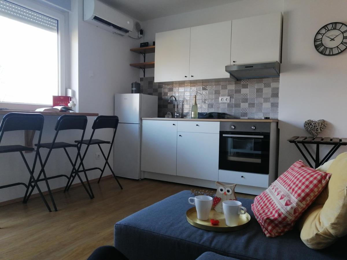 Mreznicki Mozaik Apartamento Duga Resa Exterior foto