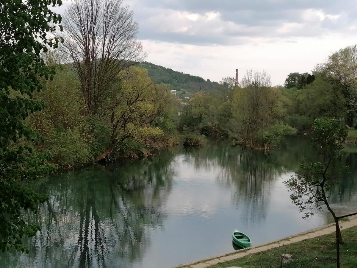 Mreznicki Mozaik Apartamento Duga Resa Exterior foto